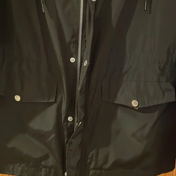 NWOT Forever 21 Men’s lightweight black jacket - Picture 3 of 5